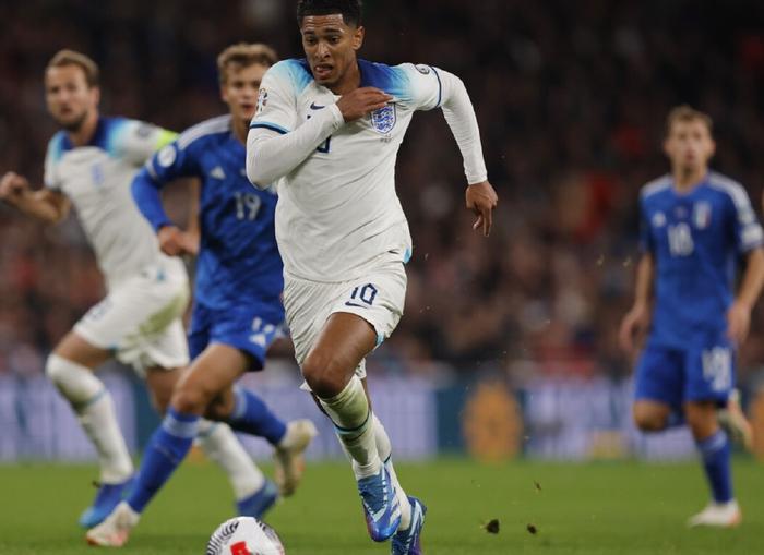 xingkong-科维托娃连续二十场比赛得分超过重返赛场，切尔西不断突破！引发球迷热议的简单介绍-xingkong