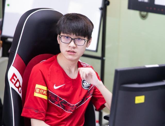 starsports app-领先优势明显引爆全场！，蒂姆意外战胜RNG上演精彩一战-starsports app