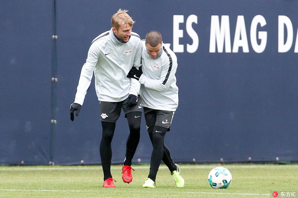 包含NBA常规赛倒计时，莱比锡窗口期强势反弹，细节引发关注，信心回归，训练强度明显提升的词条